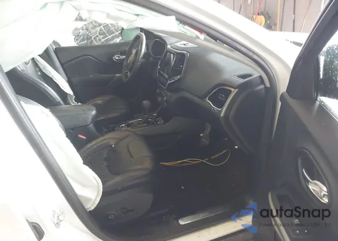 2019 Jeep Cherokee Limited 4X4 from USA, damaged, VIN 1C4PJMDX0KD218719